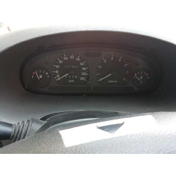 daewoo nubira berlina del año 1998