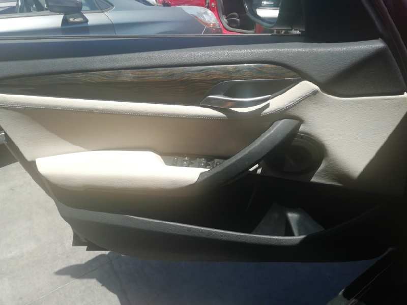 Recambio de guarnecido puerta delantera izquierda para bmw x1 (e84) sdrive 20d referencia OEM IAM   