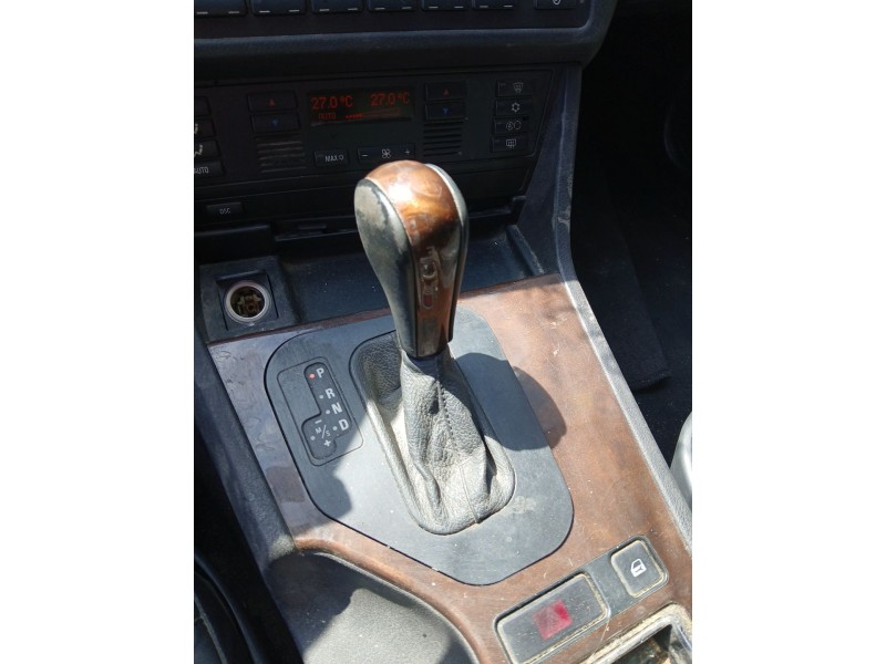 Recambio de caja cambios para bmw 5 touring (e39) 525 d referencia OEM IAM 24001423896 / 24001423897  