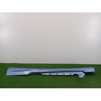 FALDON LATERAL derecho 