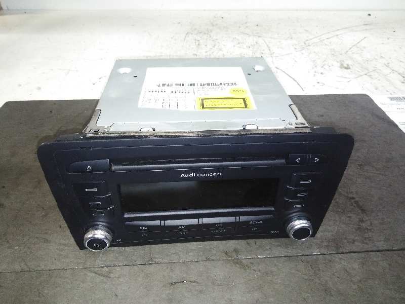 Recambio de sistema audio / radio cd para audi a3 (8p) 1.6 tdi ambiente referencia OEM IAM 8P0035186S  