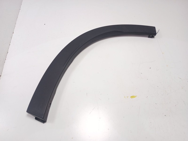 Recambio de aletin trasero izquierdo para omoda 5 referencia OEM IAM 609001178AB  