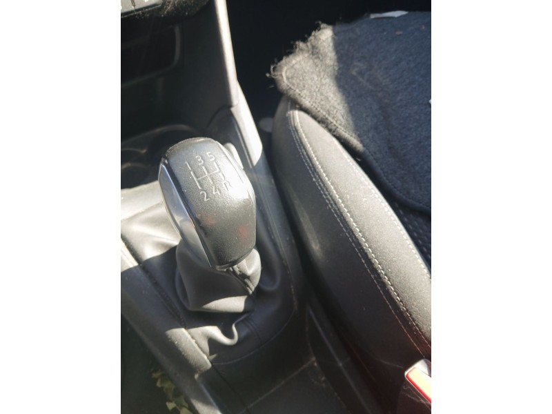 Recambio de caja cambios para peugeot 208 i (ca_, cc_) 1.2 vti 82 referencia OEM IAM 20A704  
