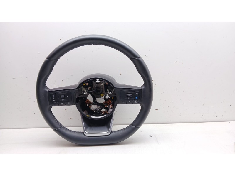 Recambio de volante para nissan qashqai iii (j12) 1.3 dig-t referencia OEM IAM 484306UF0 484306uj2a 