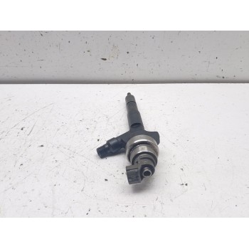 Recambio de inyector para opel zafira b essentia referencia OEM IAM 973762703  