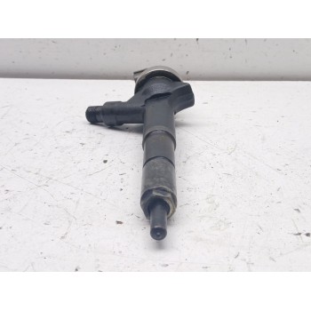 Recambio de inyector para opel zafira b essentia referencia OEM IAM 973762703  