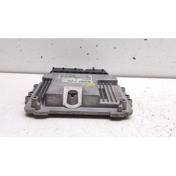 Recambio de centralita motor uce para hyundai i40 i cw (vf) 1.7 crdi referencia OEM IAM 391202a235 0281030599 