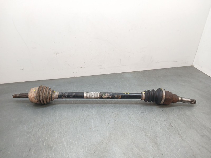 Recambio de transmision delantera derecha para peugeot 208 i (ca_, cc_) 1.2 vti 82 referencia OEM IAM 9803959680  