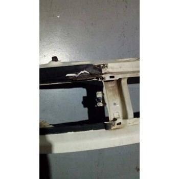 Recambio de panel frontal para iveco daily caja cerrada (1999 =>) referencia OEM IAM  TRAVESAÑO SUPERIOR 