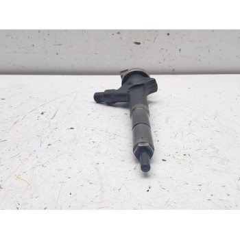 Recambio de inyector para opel zafira b essentia referencia OEM IAM 973762703  