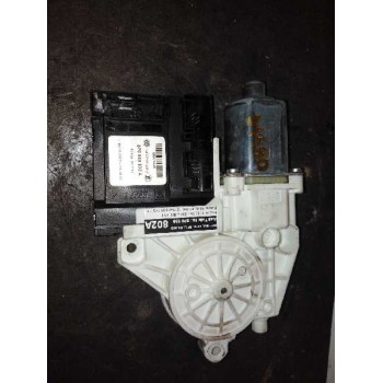MOTOR ELEVALUNAS DELANTERO DERECHO 8P0959802A 