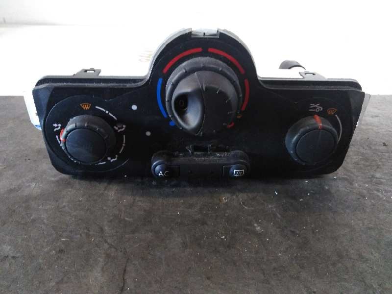 Recambio de mando calefaccion / aire acondicionado para renault clio iii 1.2 referencia OEM IAM 030967W  69590001