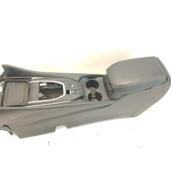 Recambio de apoyabrazos central para nissan qashqai iii (j12) 1.3 dig-t referencia OEM IAM 969206UM0A  969116UN0A