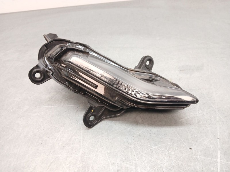 Recambio de piloto delantero derecho para yamaha r7 referencia OEM IAM   