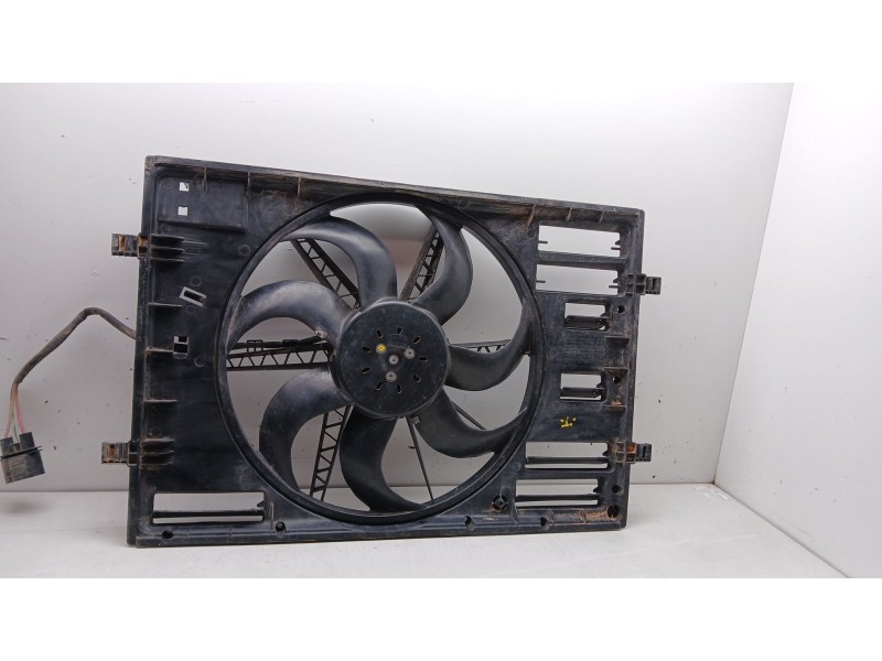 Recambio de electroventilador para volkswagen tiguan (ad1, ax1) 2.0 tdi 4motion referencia OEM IAM 5Q0121203DE A1108HO1 