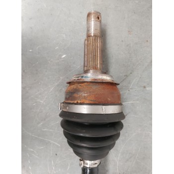 TRANSMISION DELANTERA IZQUIERDA 04022051549620080942 