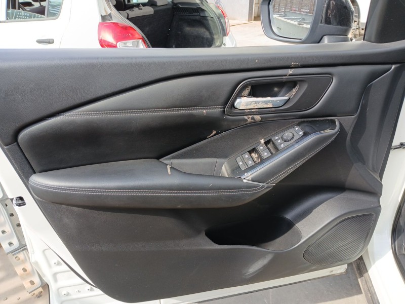 Recambio de guarnecido puerta delantera izquierda para nissan qashqai iii (j12) 1.3 dig-t referencia OEM IAM   