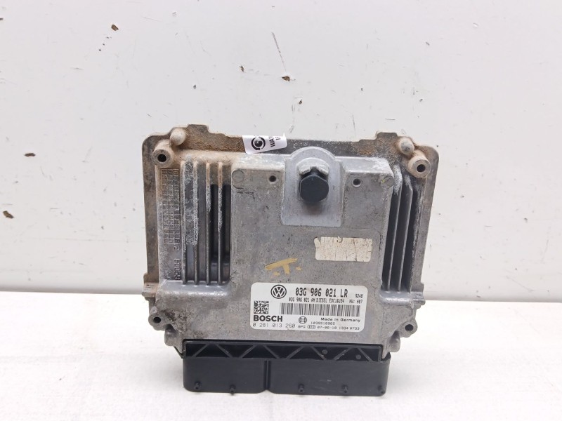 Recambio de centralita motor uce para volkswagen passat b6 (3c2) 1.9 tdi referencia OEM IAM 03g906021lr 0281013260 