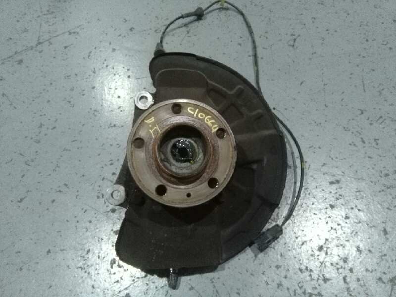 Recambio de mangueta delantera izquierda para volvo v70 familiar 2.4 t / 2.5 t referencia OEM IAM   