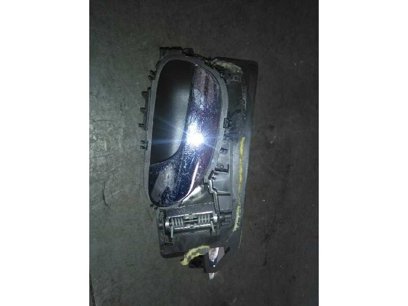 Recambio de maneta interior delantera izquierda para peugeot 307 break/sw (s2) sw pack + referencia OEM IAM   