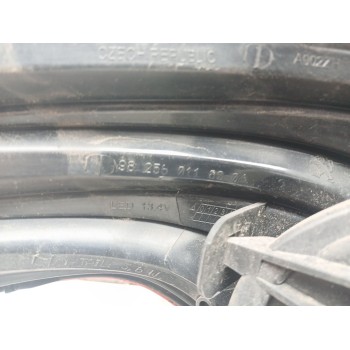 Recambio de piloto trasero derecho para peugeot 208 i (ca_, cc_) 1.2 vti 82 referencia OEM IAM 9825601180  