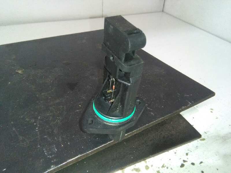 Recambio de caudalimetro para alfa romeo 166 2.4 jtd cat referencia OEM IAM F00C2G2030  