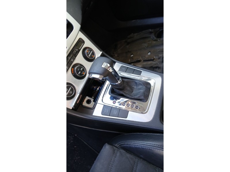 Recambio de palanca cambio para volkswagen passat b6 (3c2) 2.0 tdi 16v referencia OEM IAM 1K1713041A / 5Q0711046T  