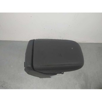 Recambio de apoyabrazos central para ford kuga (cbs) trend+ referencia OEM IAM  PESTAÑA ROTA 