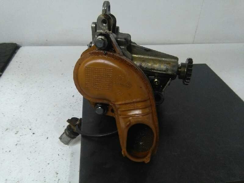 Recambio de bomba aceite para renault megane iii berlina 5 p 1.2 16v referencia OEM IAM 150002257R  