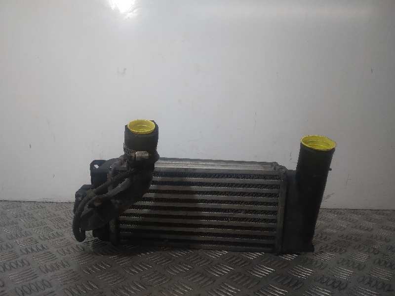 Recambio de intercooler para toyota auris active referencia OEM IAM JD127000062  