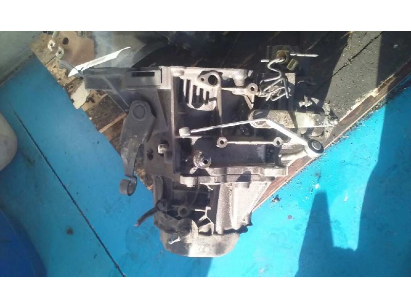 Recambio de caja cambios para citroën xantia berlina 1.9 d x referencia OEM IAM 20CL51 155.349KM 