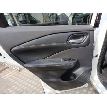 GUARNECIDO PUERTA TRASERA IZQUIERDA 