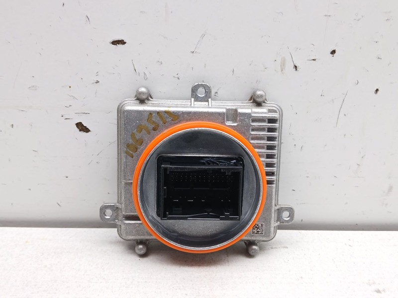 Recambio de centralita faros xenon para seat arona (kj7, kjp) 1.0 tsi referencia OEM IAM 992941571ae  