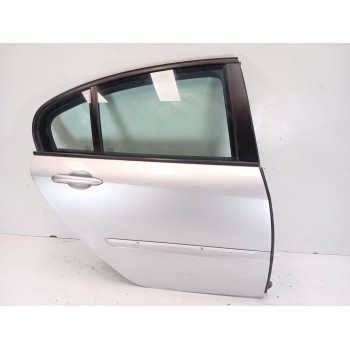 PUERTA TRASERA DERECHA 821000022R 