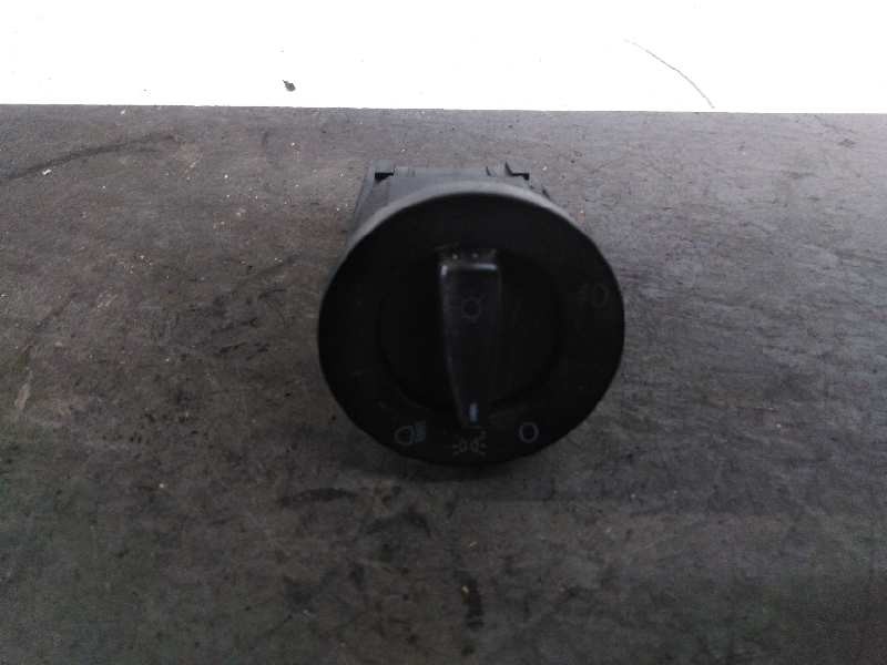 Recambio de mando luces para volkswagen polo berlina (6n2) trendline referencia OEM IAM 1C0941531  