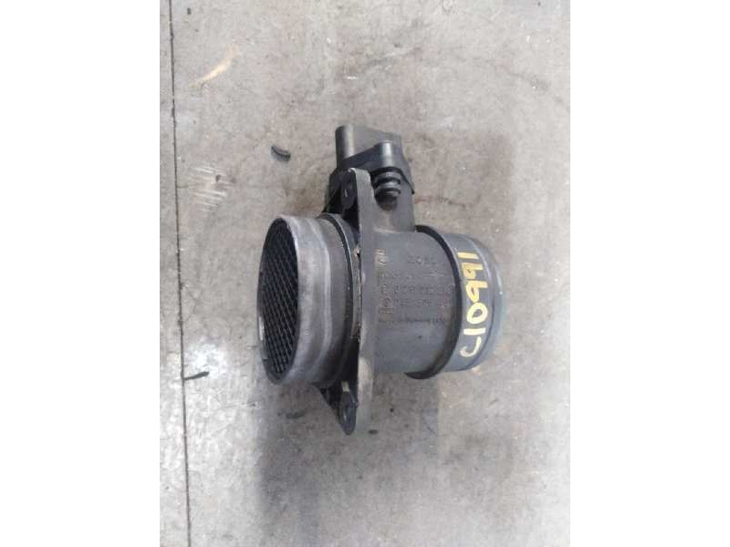 Recambio de caudalimetro para volkswagen polo berlina (6n2) trendline referencia OEM IAM 0281002318  