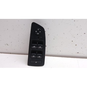 MANDO ELEVALUNAS DELANTERO IZQUIERDO 697020601 