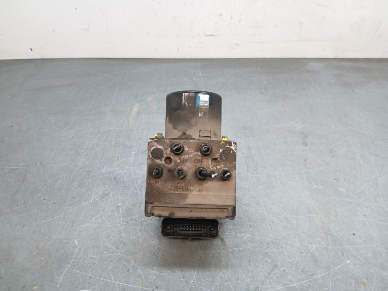 Recambio de abs para volkswagen passat berlina (3c2) 2.0 tdi referencia OEM IAM 3C0614109K  