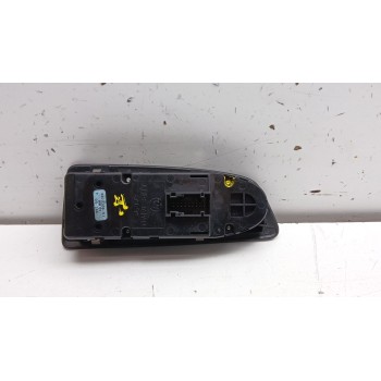 Recambio de mando elevalunas delantero izquierdo para bmw 1 (e87) 116 i referencia OEM IAM 697020601  