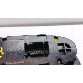 Recambio de mando elevalunas delantero izquierdo para bmw 1 (e87) 116 i referencia OEM IAM 697020601  