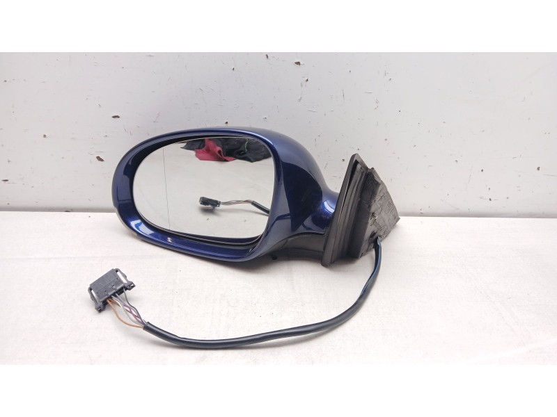 Recambio de retrovisor izquierdo para volkswagen passat b5.5 variant (3b6) 1.9 tdi 4motion referencia OEM IAM 3b0857933b  