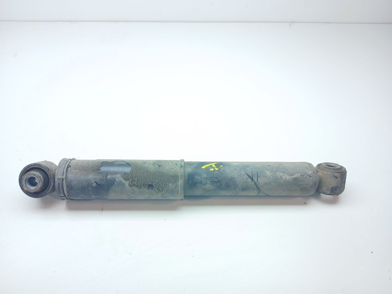 Recambio de amortiguador trasero izquierdo para renault master kasten l1h1 ka 2,8t referencia OEM IAM   