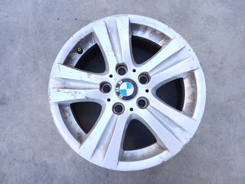 Recambio de llanta para bmw 1 (e81) 116 d referencia OEM IAM 677969614. 36116779696  