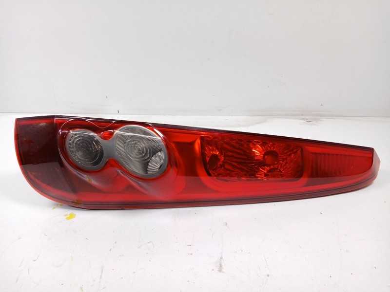 Recambio de piloto trasero derecho para ford fiesta v (jh_, jd_) 1.4 tdci referencia OEM IAM 6S6113404-A  