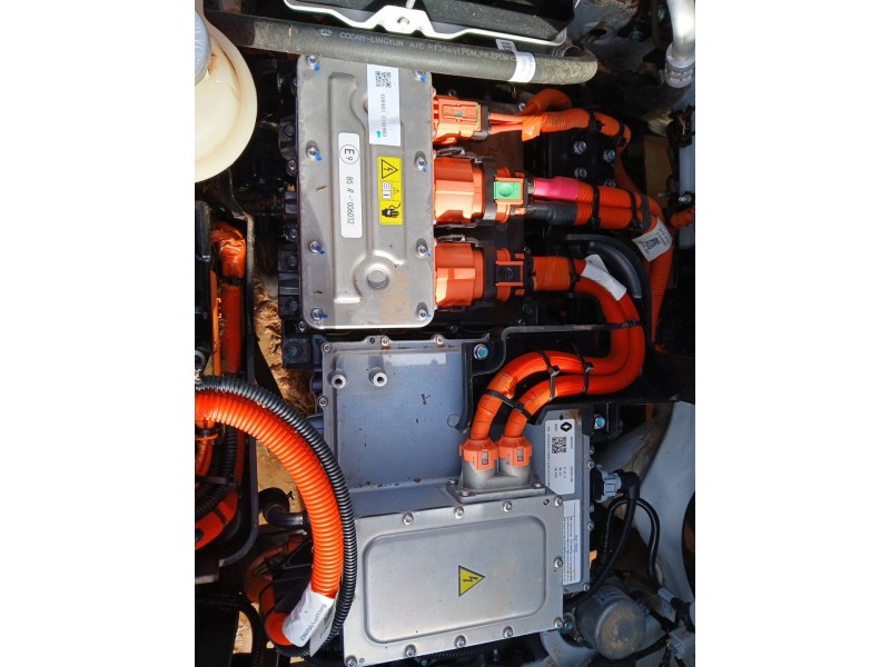 Recambio de motor completo para dacia spring ev (b6m1) referencia OEM IAM 4DB401 electrico 20.000KM