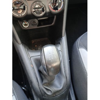 Recambio de caja cambios para peugeot 208 i (ca_, cc_) 1.2 vti 82 referencia OEM IAM 20CR15  