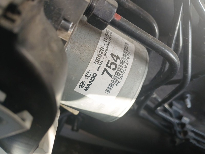 Recambio de abs para hyundai tucson (tl, tle) 1.6 t-gdi referencia OEM IAM 58920d7540  