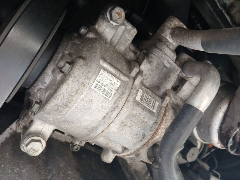 Recambio de compresor aire acondicionado para seat exeo st (3r5) 2.0 tdi referencia OEM IAM 4F0260805AN 4471501620 