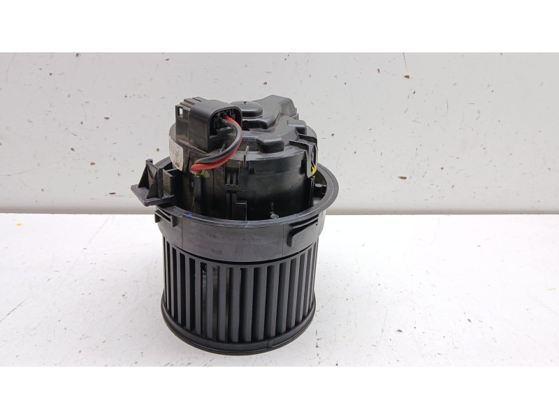 Recambio de motor calefaccion para peugeot 208 i (ca_, cc_) 1.0 referencia OEM IAM t1013140a 1608182080 