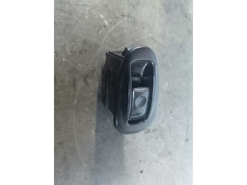Recambio de mando elevalunas trasero izquierdo para mitsubishi santamo (hyundai) santamo confort referencia OEM IAM   